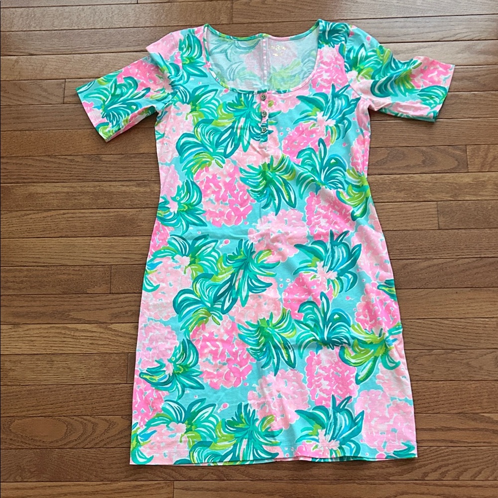 Lilly Pulitzer Pink and Green Floral T-shirt Dress